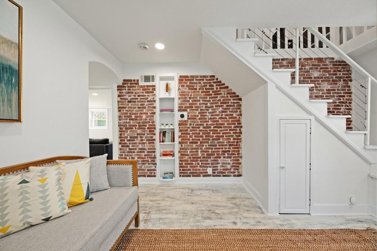 Little Yellow Cottage เพอร์รีส์เบิร์ก ภายนอก รูปภาพ
